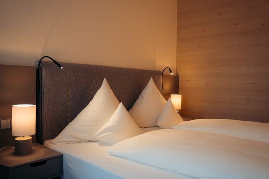 Deluxezimmer_Nahaufnahme Bett 
