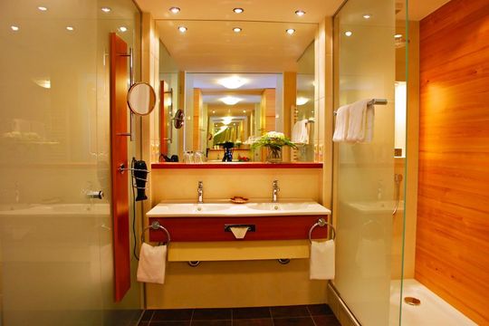 Badezimmer des 38qm Zimmers