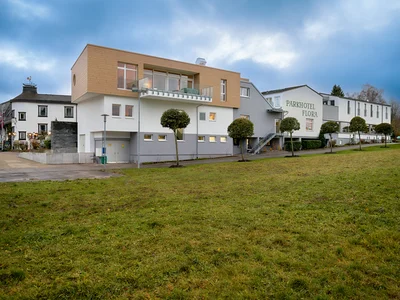 Hotel Geschichte und Gastgeber – Parkhotel Flora am Schluchsee