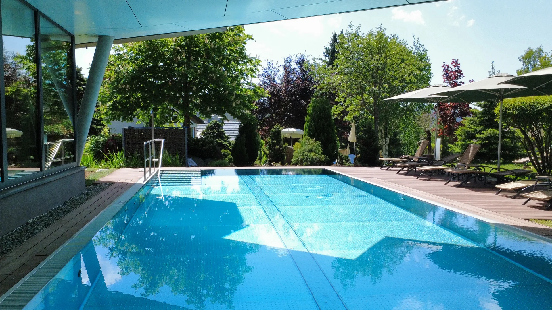 Wellnesshotel mit Pool & Sauna im Schwarzwald – Parkhotel Flora Schluchsee Wellnesshotel mit Pool & Sauna im Schwarzwald – Parkhotel Flora Schluchsee